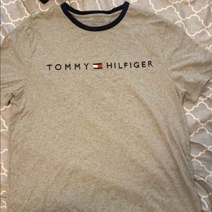 Tommy hilfigure shirt